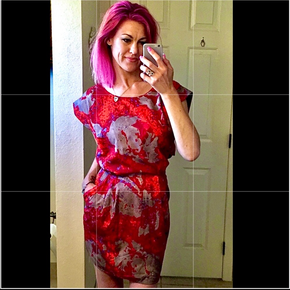 SALE💥Walter Baker Floral Silk Mini w/ Pockets NWT